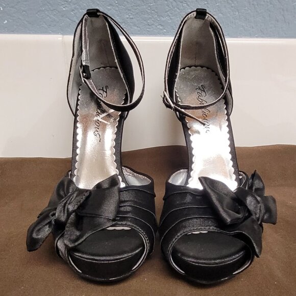Fabulicious heels - Picture 1 of 11